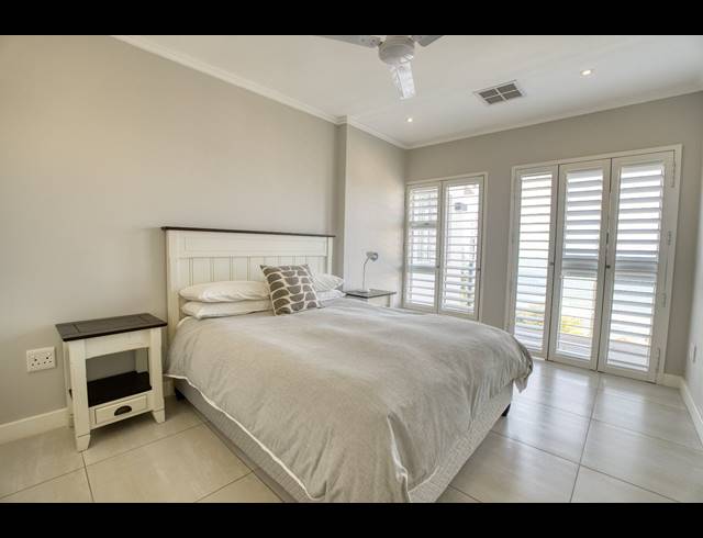 4 BEDROOM HOUSE FOR SALE IN BALLITO CENTRAL